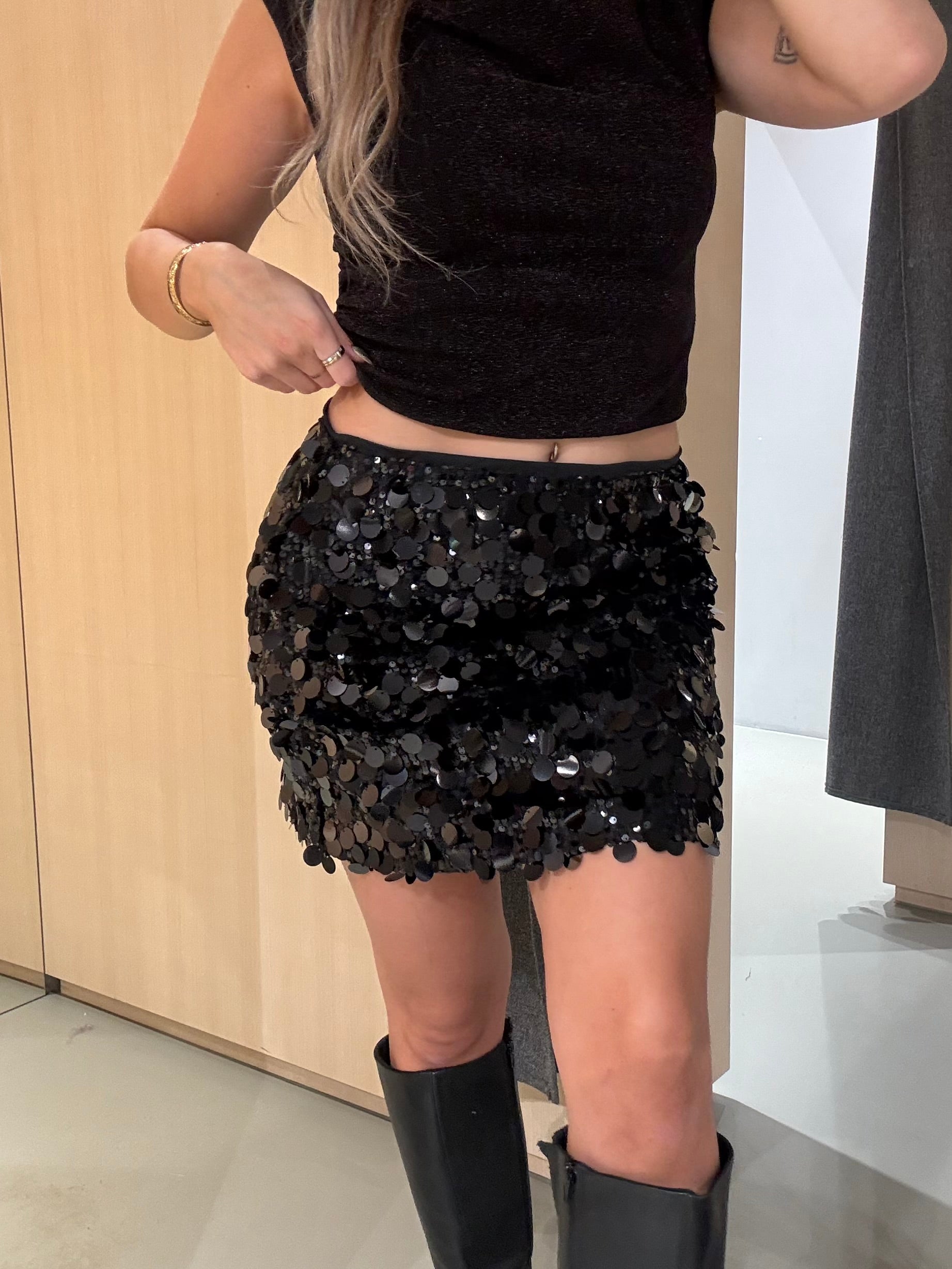 PCMALOU Mini Skirt - Black
